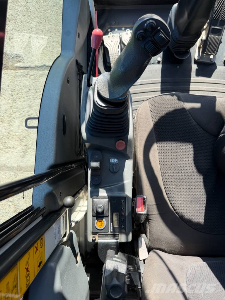Liebherr A 912 Compact Litronic Kolová rýpadla