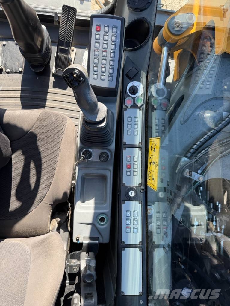 Liebherr A 912 Compact Litronic Kolová rýpadla