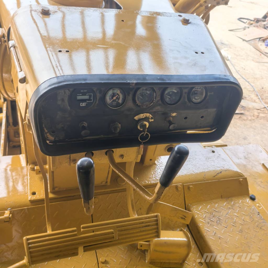 CAT D 7 G モーターグレーダー