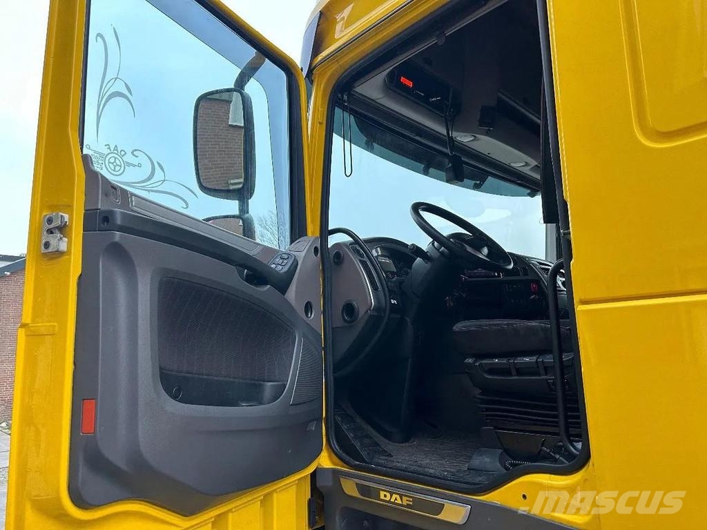 DAF XF 530 8X4 - 140 TON - INTARDER Tractor Units