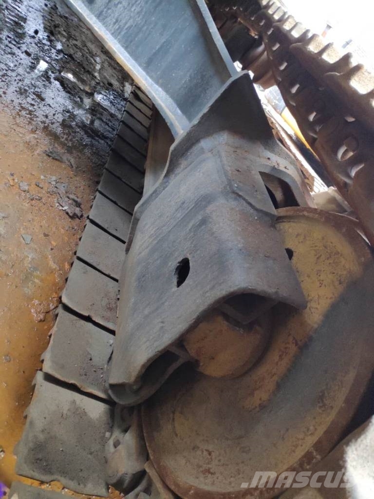 Komatsu PC 300-7 construction excavator Εκσκαφείς με ερπύστριες