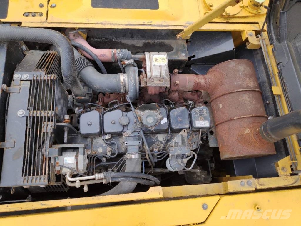 Komatsu PC 300-7 construction excavator Εκσκαφείς με ερπύστριες