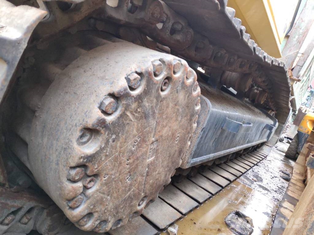 Komatsu PC 300-7 construction excavator Εκσκαφείς με ερπύστριες