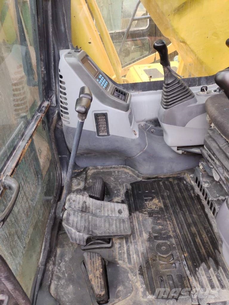 Komatsu PC 300-7 construction excavator Εκσκαφείς με ερπύστριες