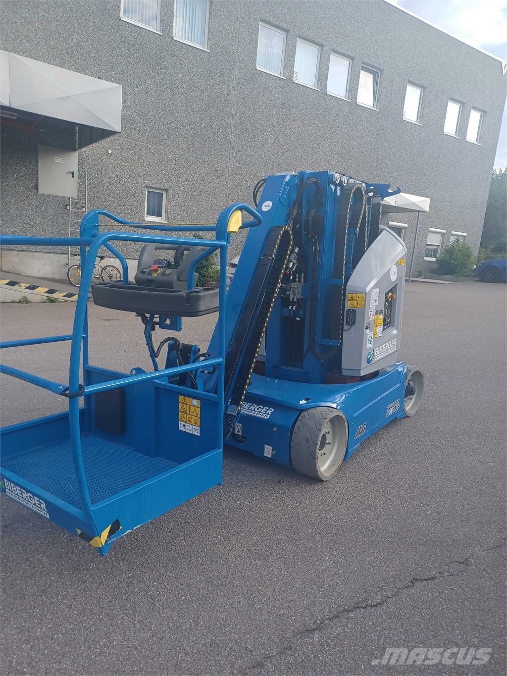 JLG Toucan 12E+ (Kopie) Další zvedače a plošiny