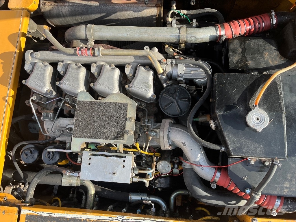 Liebherr 904 / Engcon, Kauha, Rasvari, Lämmitin Excavadoras sobre orugas
