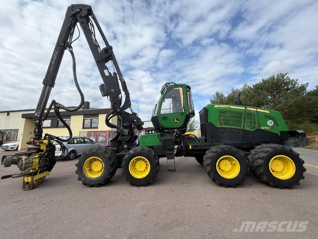 John Deere 1270 G Harvesterit