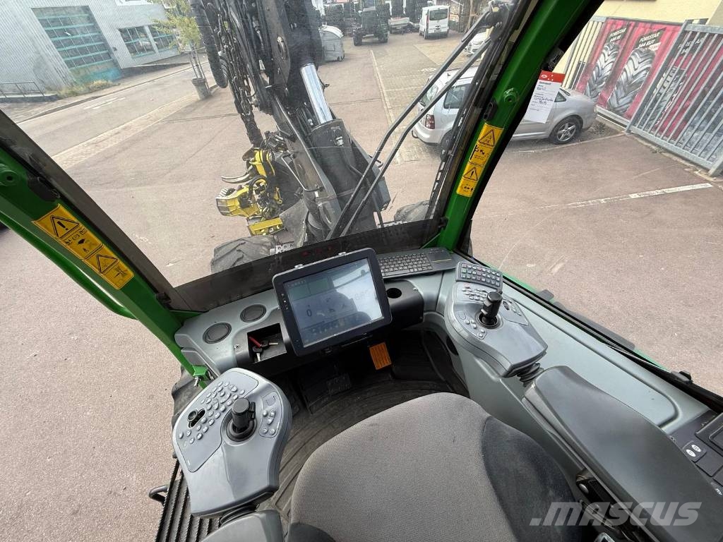 John Deere 1270 G Harvesterit