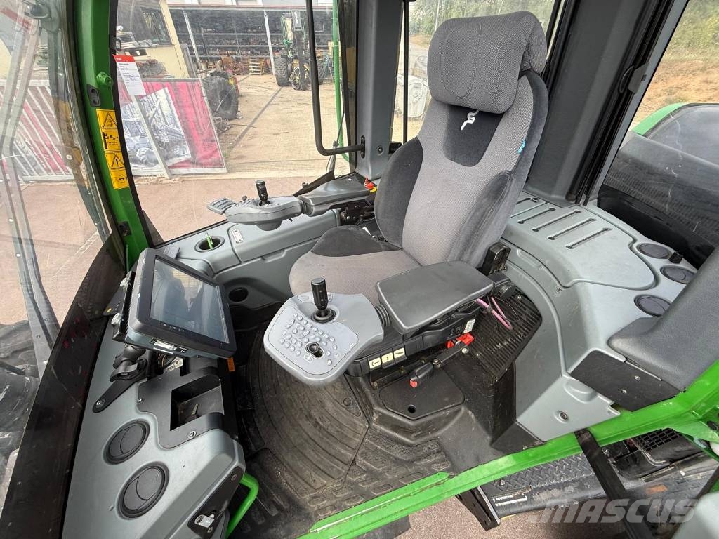 John Deere 1270 G Harvesterit