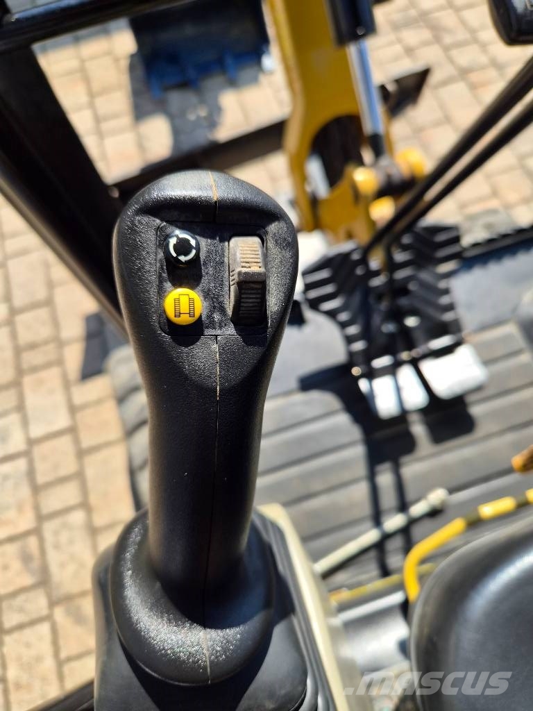 CAT 301.5 Minigraafmachines < 7t