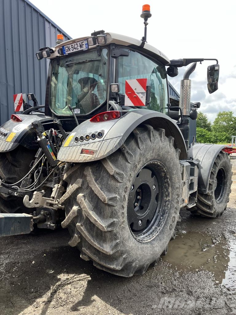 Fendt 724 VARIO PROFI + Tractoren