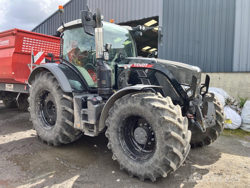 Fendt 724 VARIO PROFI + Tractoren