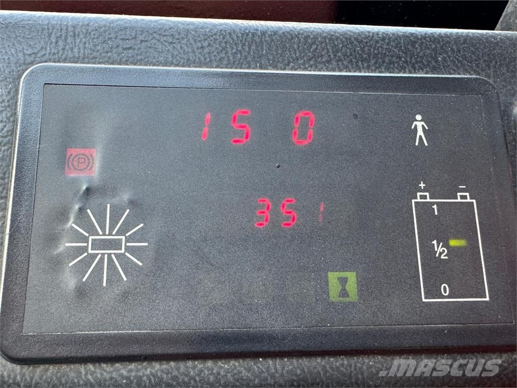 BT FRE270 / Like new / Baterry 80 % / Only 3500 ho 4-Smerni viličarji