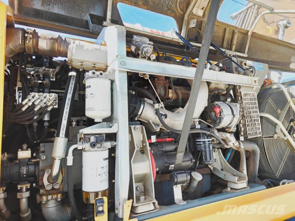 Liebherr A 916 Litronic Pelle sur pneus