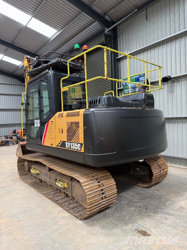 Sany SY 135 C Crawler excavators