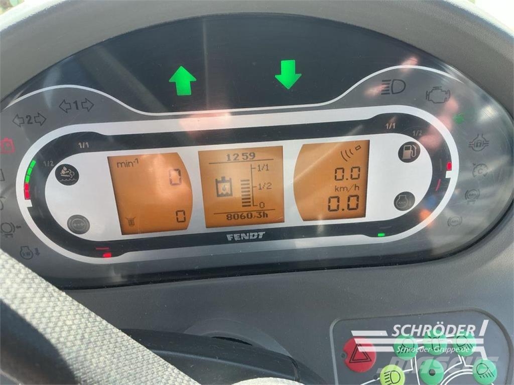 Fendt 718 VARIO S4 PROFI PLUS | RTK Traktorer
