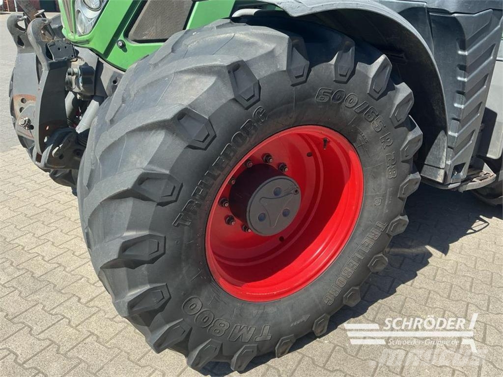 Fendt 718 VARIO S4 PROFI PLUS | RTK Traktorer