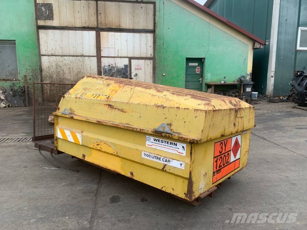 Western Fuel Tank 1100 Резервоари за гориво и добавки
