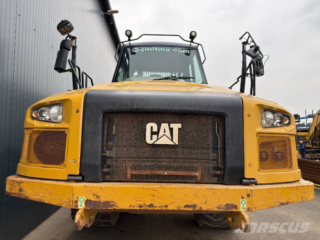 CAT 730C2 Belden kirma kaya kamyonu