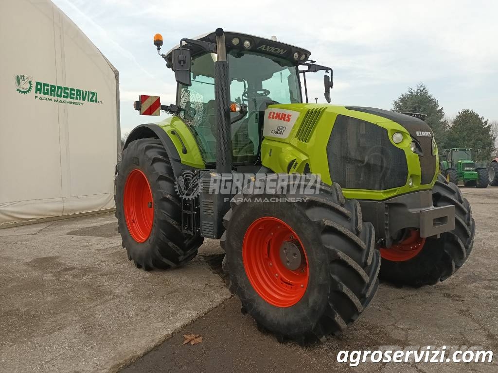 CLAAS AXION 830 Tractores