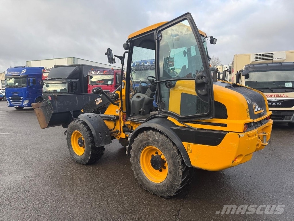 JCB 409 SV Экскаваторы-погрузчики
