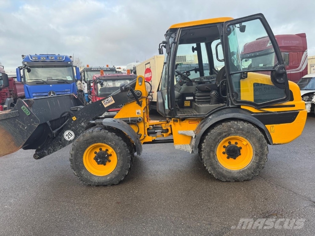 JCB 409 SV Экскаваторы-погрузчики
