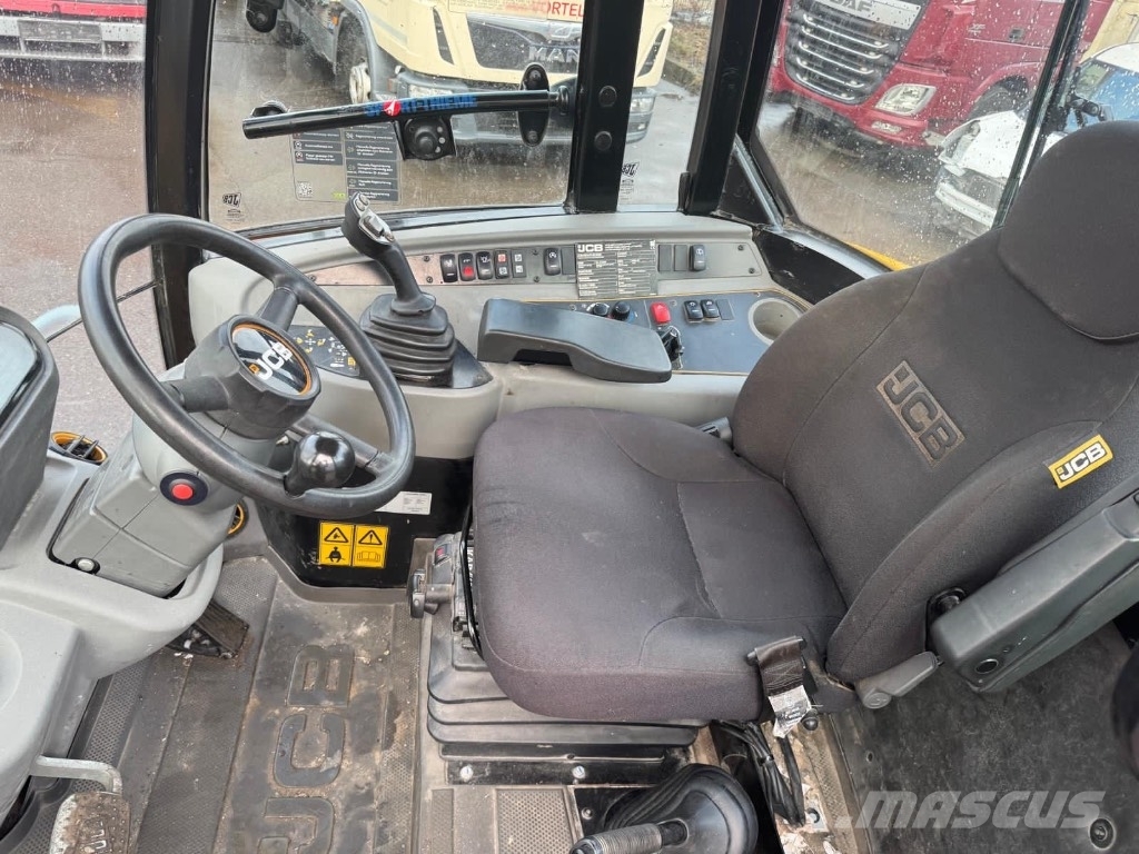 JCB 409 SV Экскаваторы-погрузчики