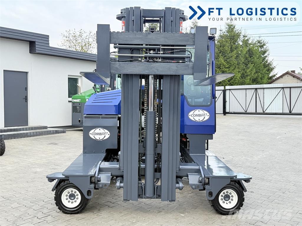 Combilift C4000S | GAS | TRIPLEX 5550MM | FREE-LIFT | FORK-P 4-way reach truck