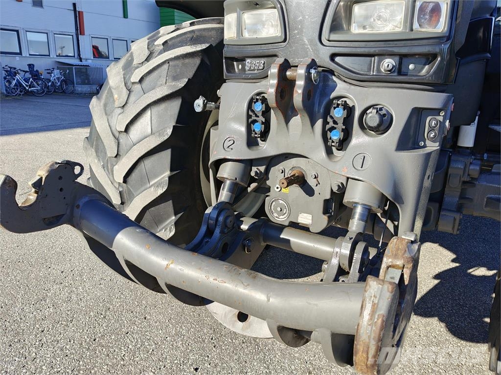 Valtra S353 Traktorid
