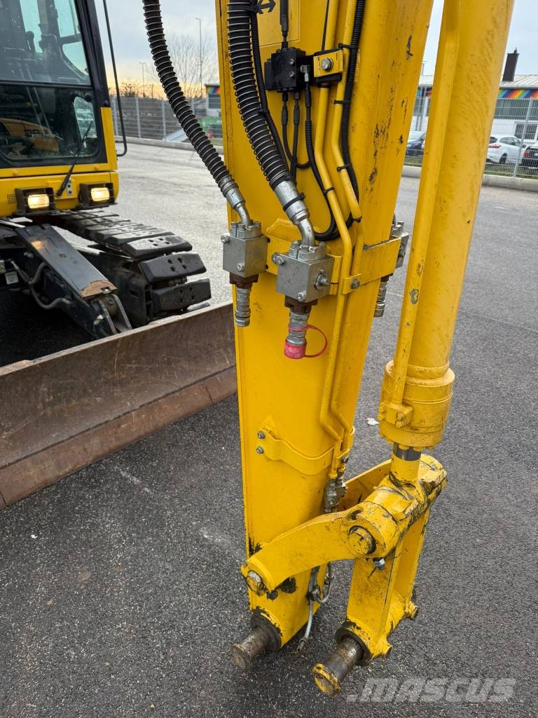 Komatsu PC 138 US-11 / BJ.2019 / 6100H/ZSA/Alle Leitungen Excavadoras sobre orugas