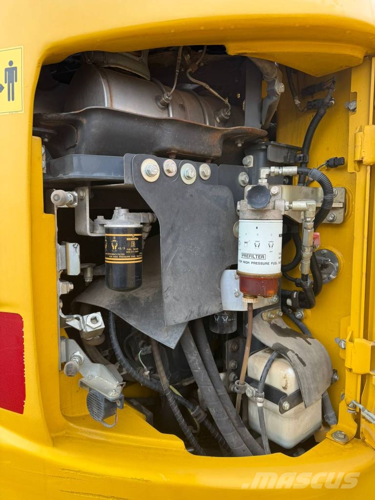 Komatsu PC 138 US-11 / BJ.2019 / 6100H/ZSA/Alle Leitungen Excavadoras sobre orugas