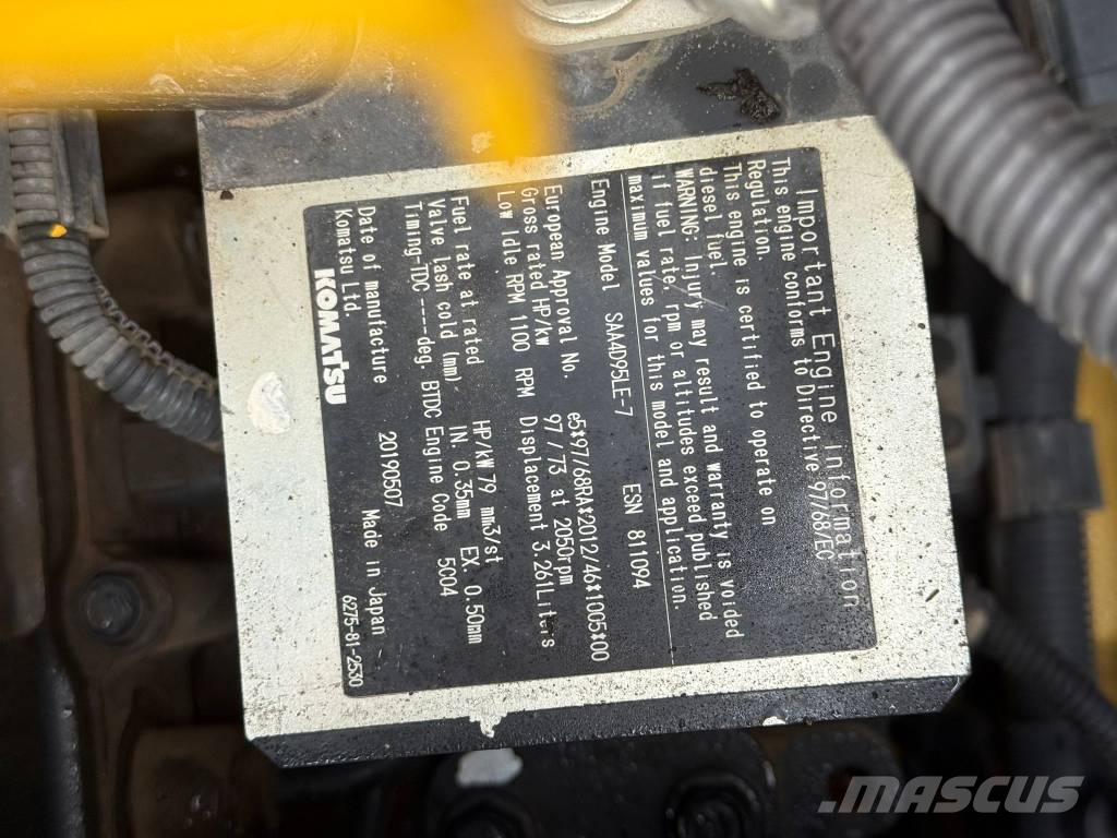 Komatsu PC 138 US-11 / BJ.2019 / 6100H/ZSA/Alle Leitungen Excavadoras sobre orugas