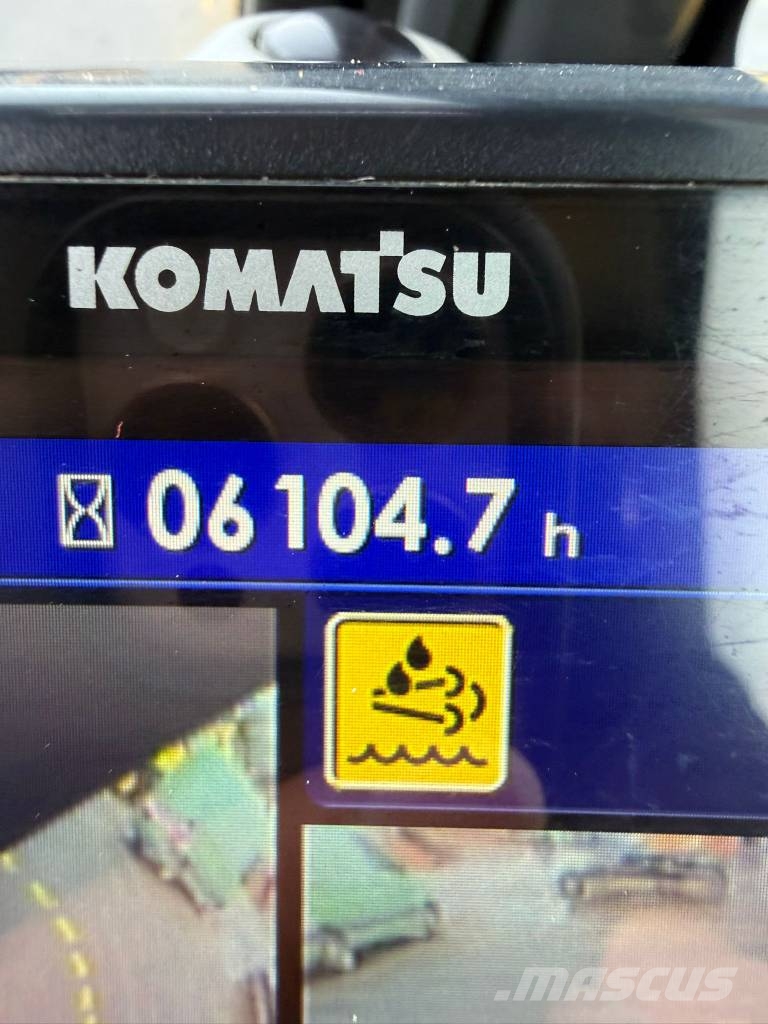Komatsu PC 138 US-11 / BJ.2019 / 6100H/ZSA/Alle Leitungen Excavadoras sobre orugas