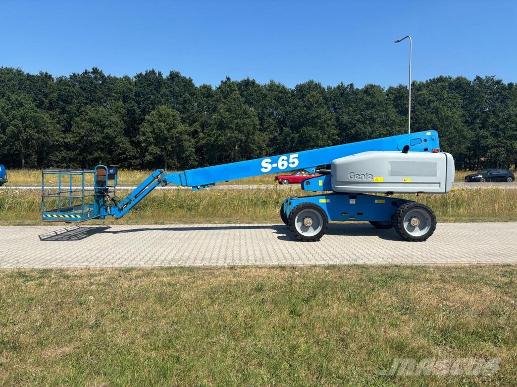 Genie S-65 Teleskopické plošiny