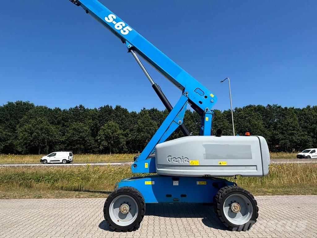 Genie S-65 Teleskopické plošiny