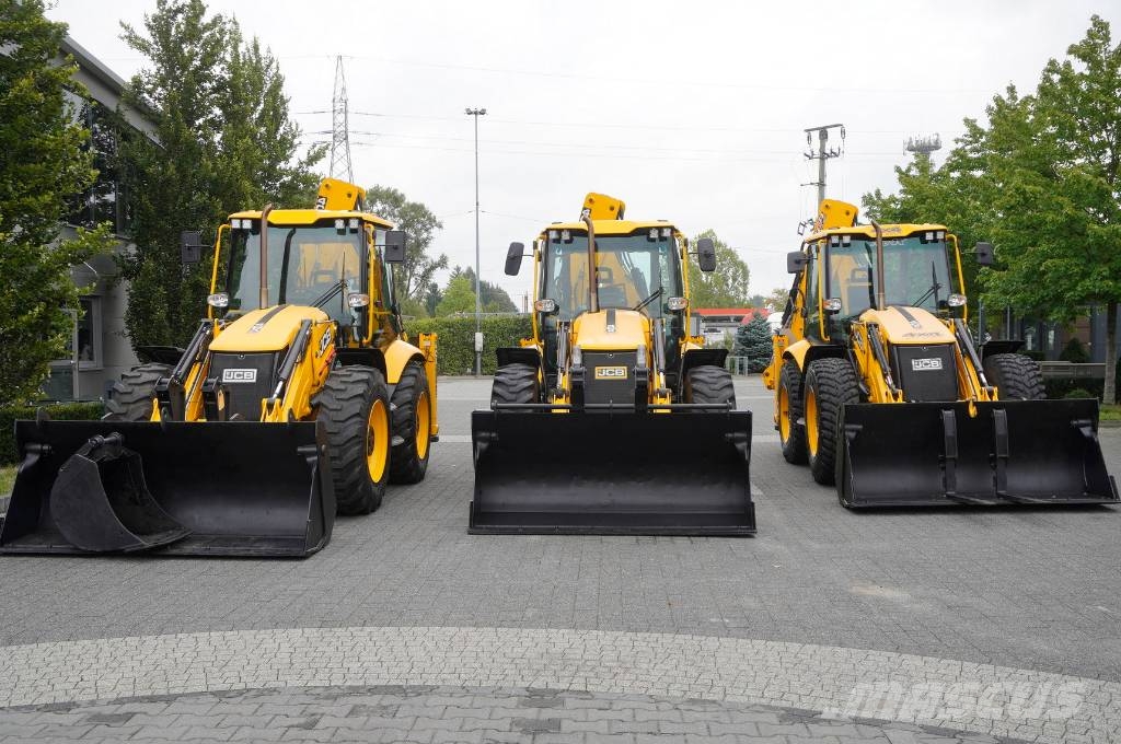 JCB 4CX PRO / 3400 MTH! / 2022 / joysticks / 3 units Graaf-laadcombinaties