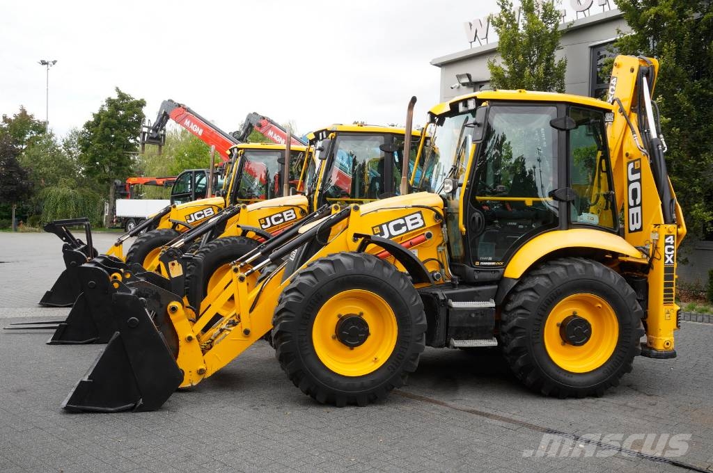 JCB 4CX PRO / 3400 MTH! / 2022 / joysticks / 3 units 反铲装载机