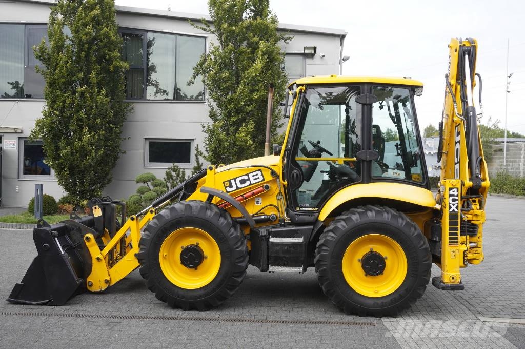 JCB 4CX PRO / 3400 MTH! / 2022 / joysticks / 3 units 反铲装载机