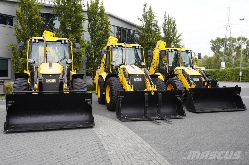JCB 4CX PRO / 3400 MTH! / 2022 / joysticks / 3 units 反铲装载机