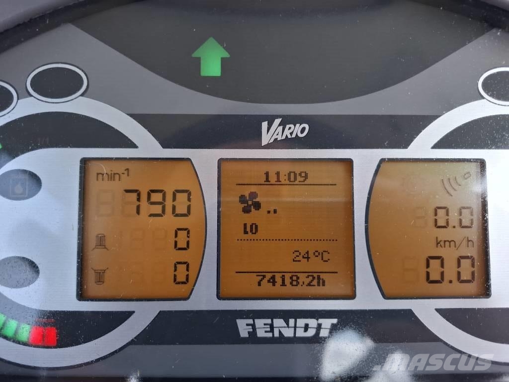 Fendt 828 Vario Profi Plus Traktorji