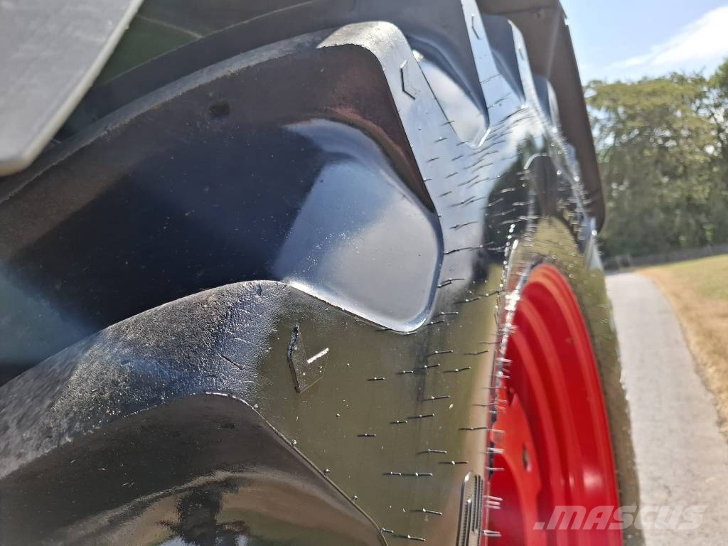 Fendt 828 Vario Profi Plus Traktorji