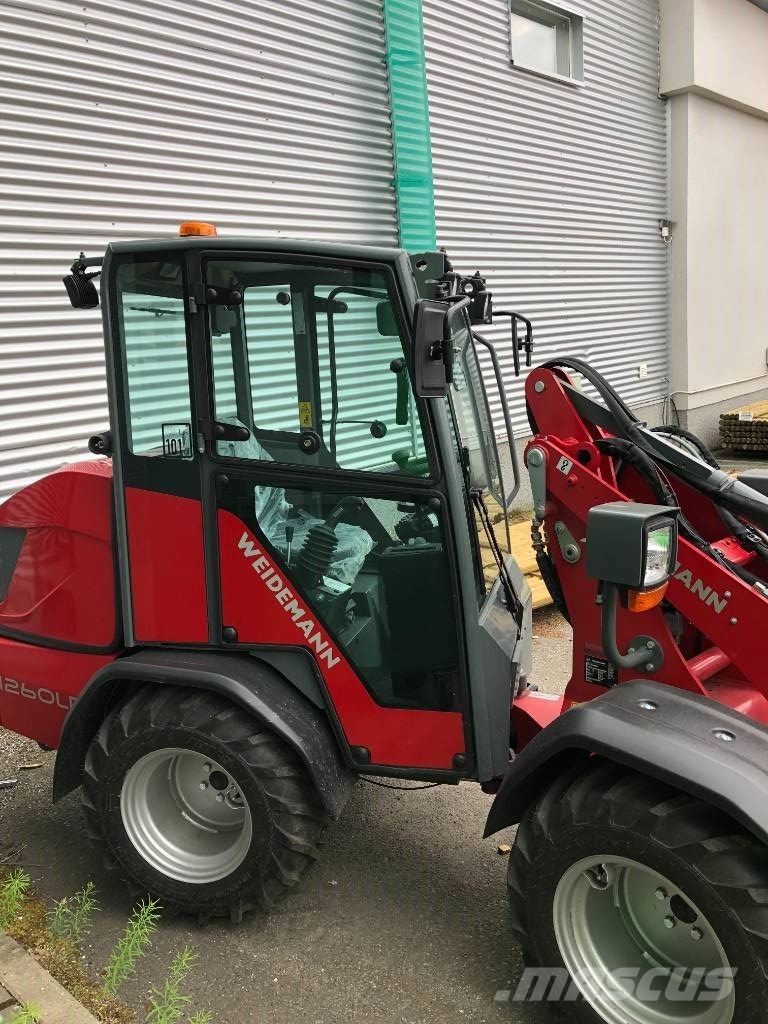 Weidemann 1260 LP Večnamenski nakladalci