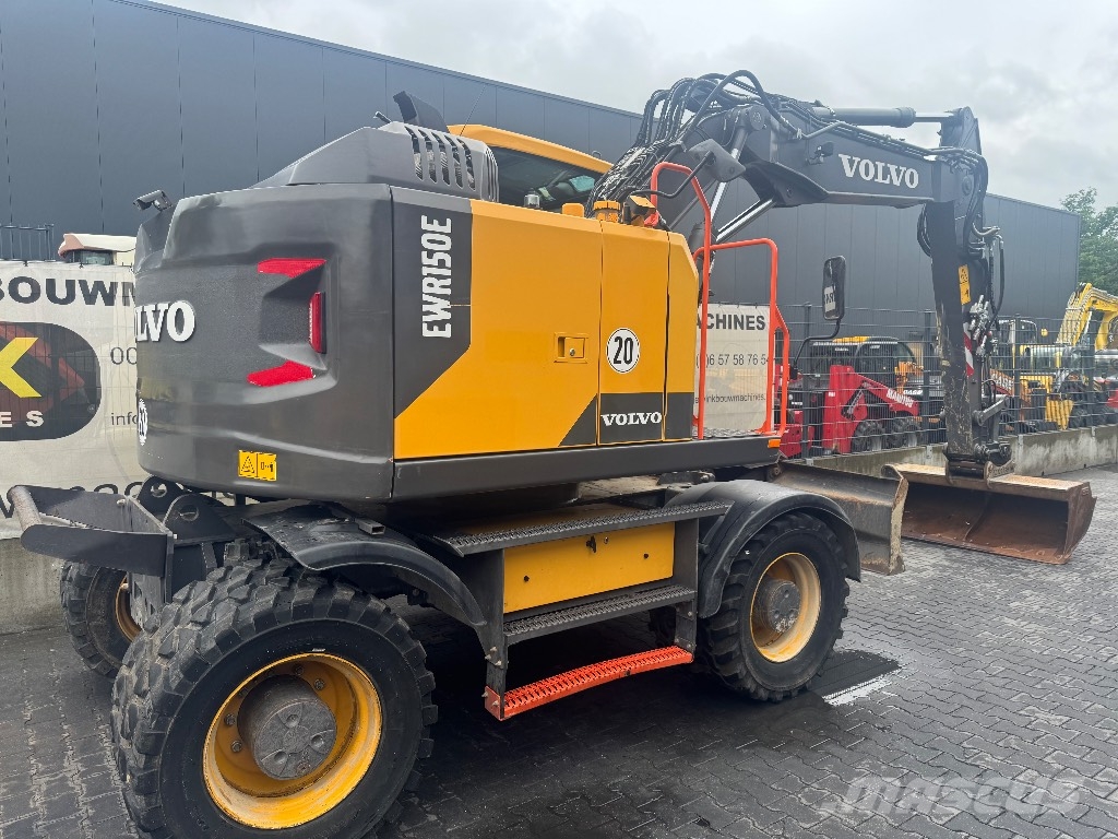 Volvo EWR 150 E Wielgraafmachines