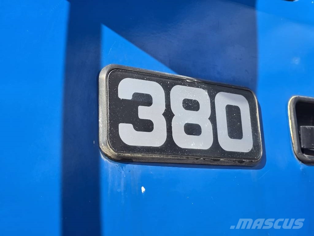 Volvo FL 12 380 混凝土搅拌车
