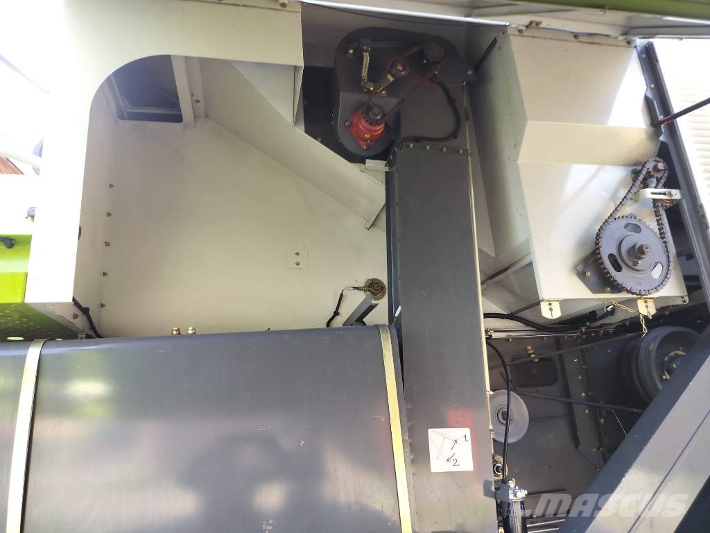 CLAAS Medion 310 Θεριζοαλωνιστικές μηχανές