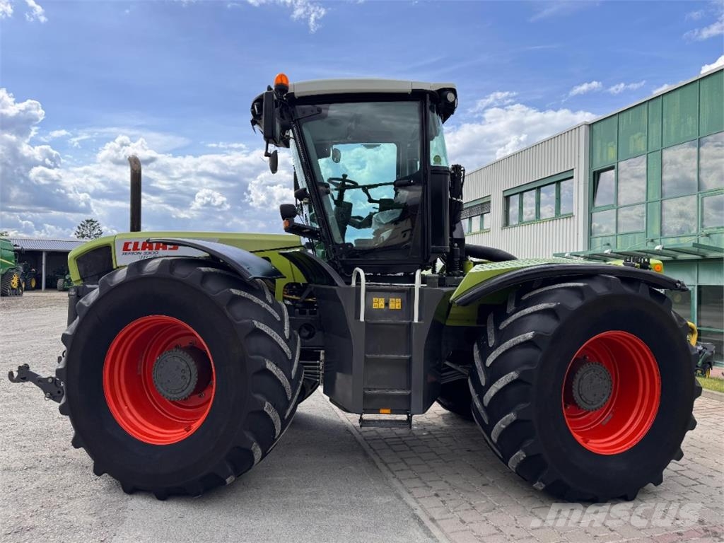 CLAAS XERION 3300 TRAC VC Traktorer