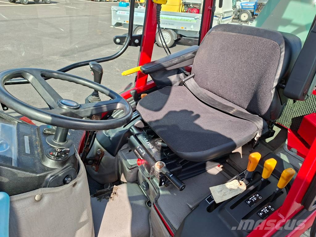 Shibaura ST324 Compact tractors