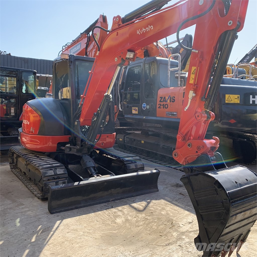 Kubota KX 057-4 Bageri guseničari