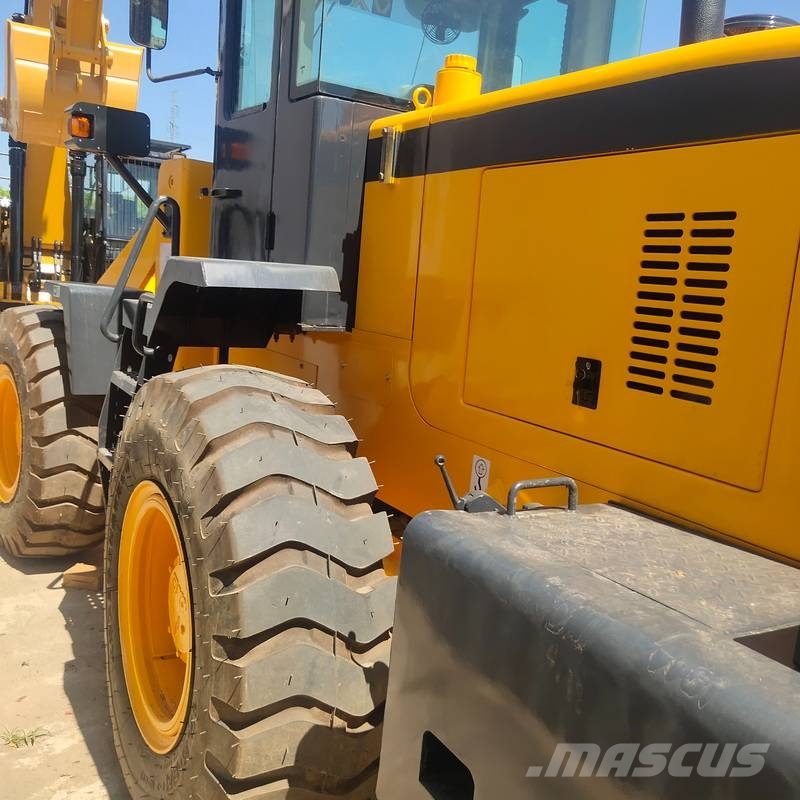 XCMG LW300FV 휠로우더
