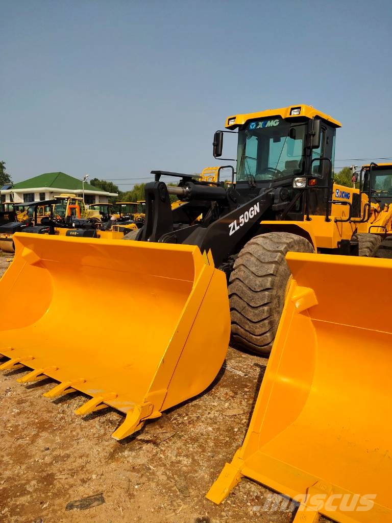 XCMG LW300FV 휠로우더